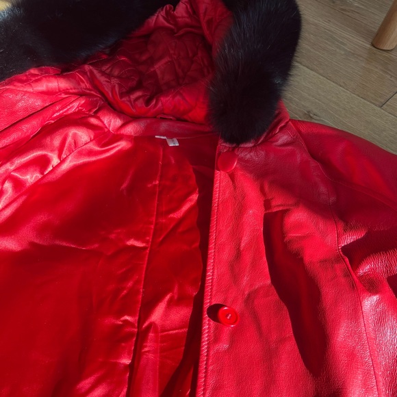 Vintage Red Leather Coat - Picture 6 of 7